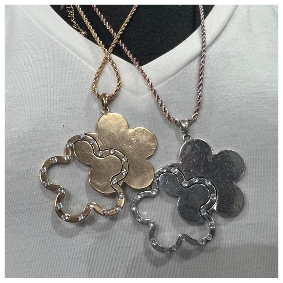 ShopEvelynne Jewelry - Posh Live Listing PARIS Necklace